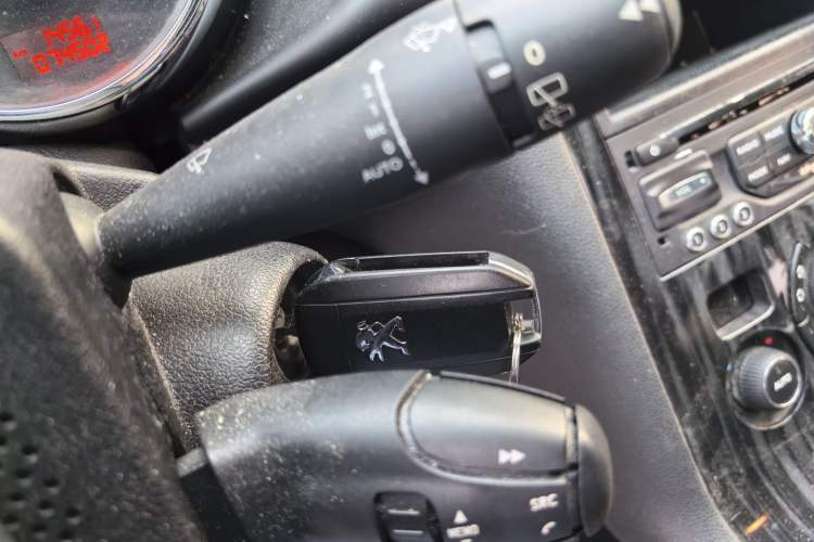 Used Peugeot 3008 2013 1.6THP Automatic Prestige Edition
