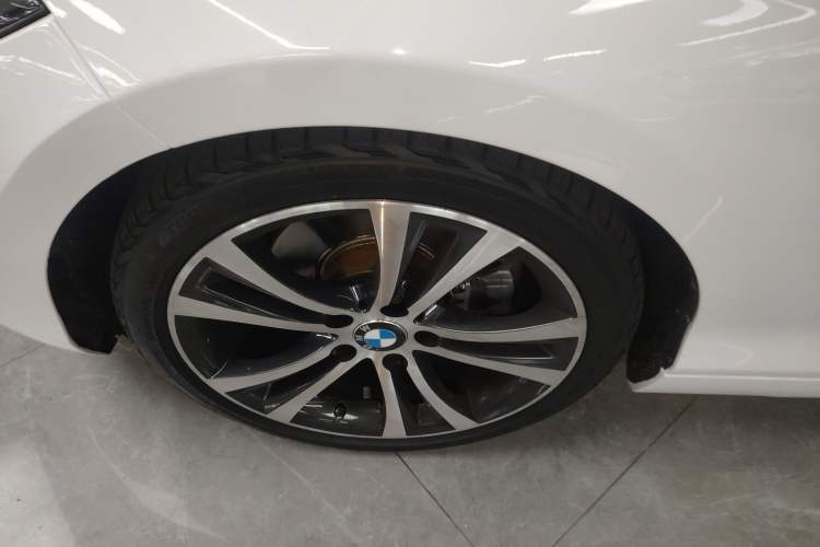 Used BMW 2 Series 2019 225i Convertible Coupe Sports Design Package
