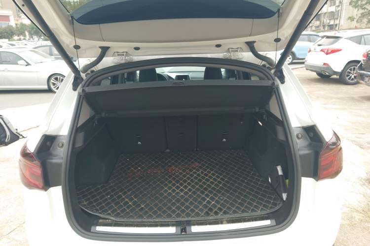 Used BMW X1 2019 sDrive20Li Leading Model
