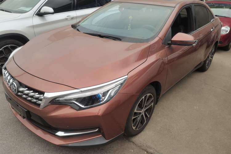 Used Venucia D60 2018 1.6L CVT Smart Connect Elite Edition
