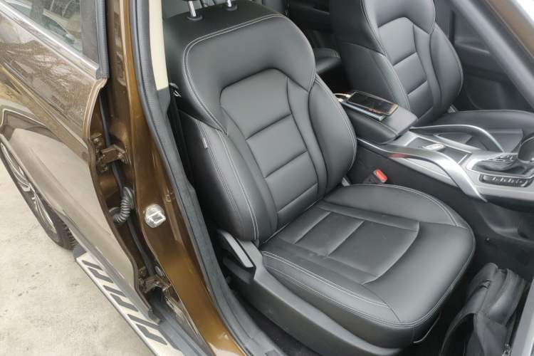 Used Geely Auto Emgrand X7 Sport 2016 1.8TD Automatic Smart Connectivity Version