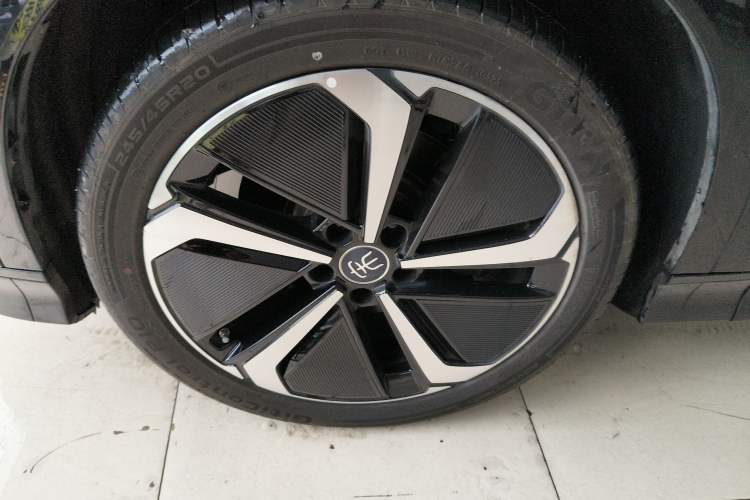 Used BYD Song L EV 2025 Intelligent Driving Version 662 km LiDAR Excellence Edition