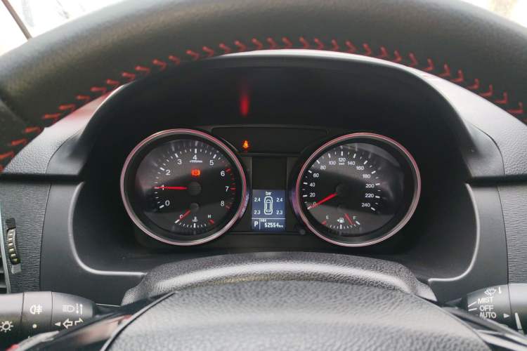 Used Haval H6 2015 Sport Edition 1.5T Automatic Two-Wheel Drive Luxury Model
