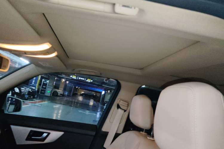 Used Mercedes-Benz GLK-Class 2015 GLK 260 4MATIC Dynamic Edition Ultimate Version
