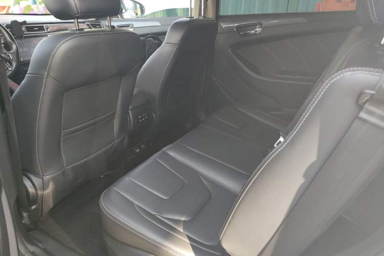 Used Dongfeng Fengon 580 2021 Revised ☆ Star Edition 1.8L Manual Elite Version
