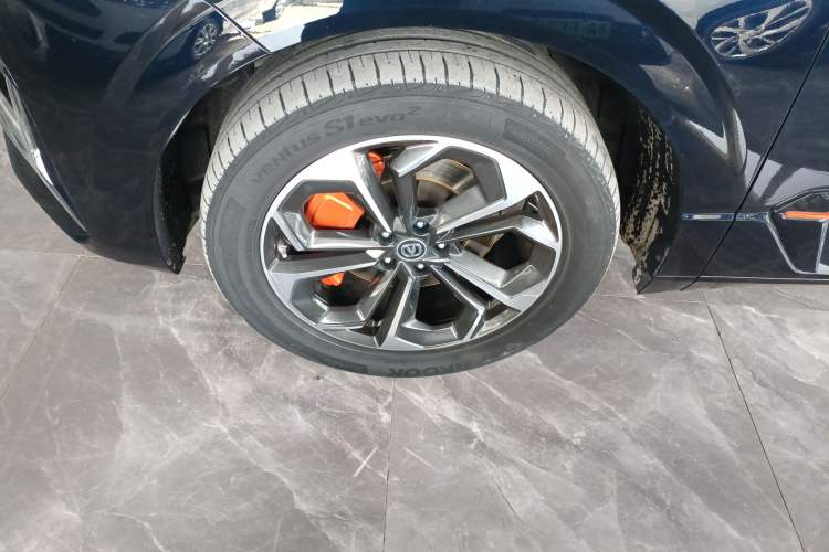 Used Changan UNI-K iDD 2022 Blue Whale iDD 130km 1.5T Excellence Model