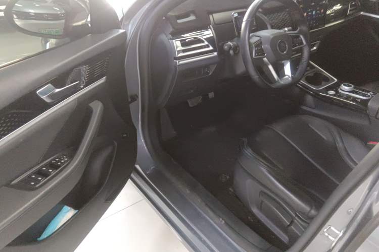 Used BYD Qin PLUS 2024 Honor Edition EV 510KM Beyond Model
