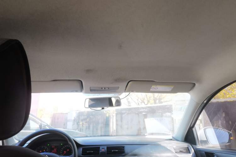 Used Volkswagen Santana 2016 1.6L Manual Fashion Edition
