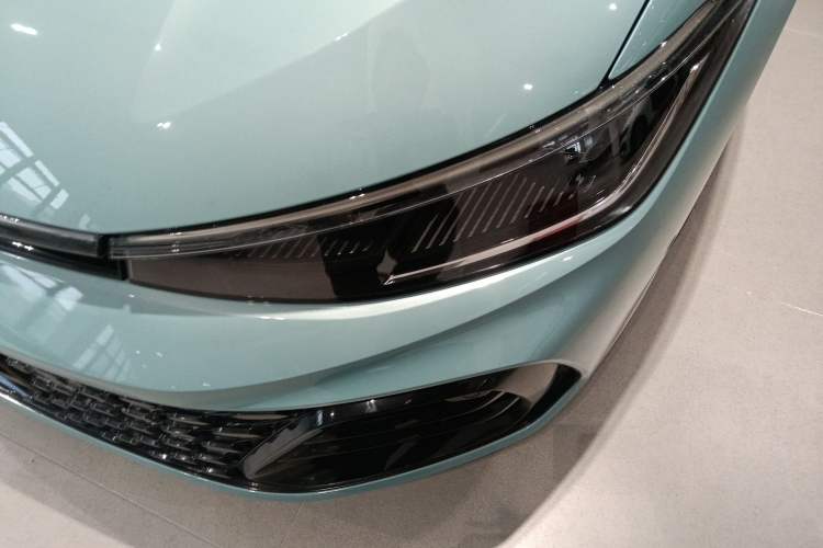 Used Volkswagen Passat 2025 Pro 380TSI Starry Dragon Luxury Edition
