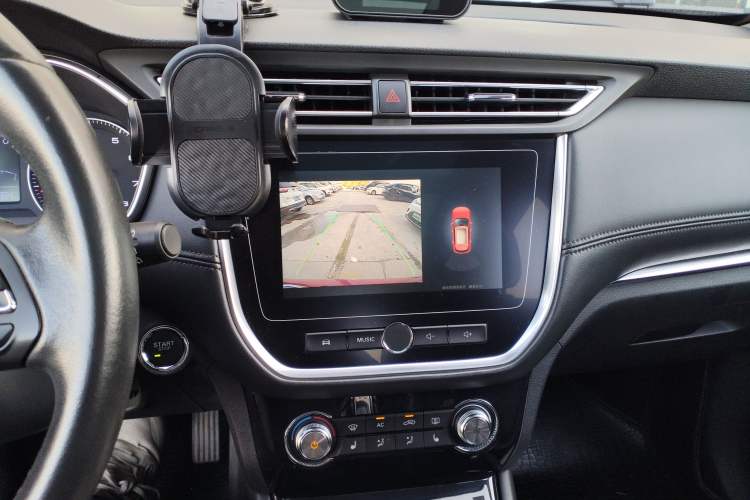 Used Roewe RX3 2018 1.6L CVT Internet Smart Edition
