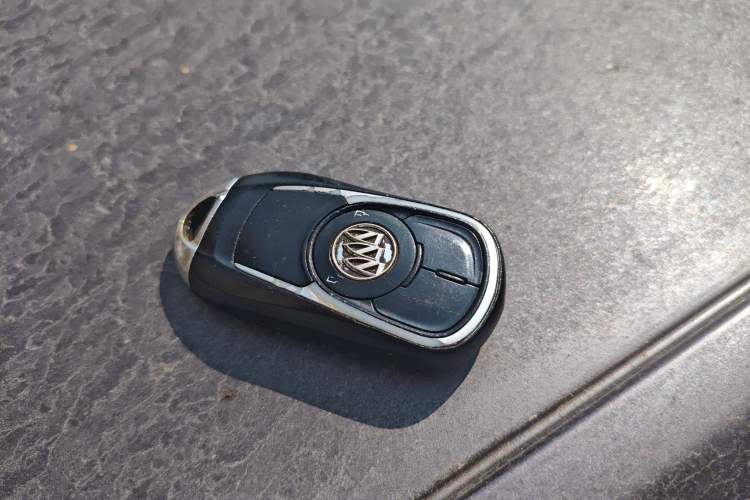 Used Buick Verano 2015 Sedan 20T Dual-Clutch Flagship Model