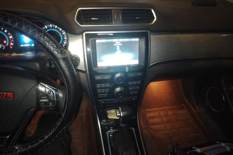 Used Haval H2 2015 1.5T Automatic Two-Wheel Drive Elite Edition