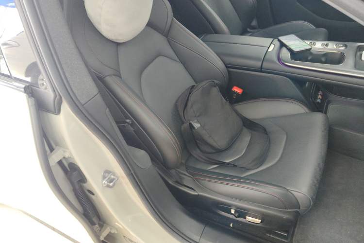 Used  SU7 2024 Rear-Drive Long-Range Intelligent Driving Version
