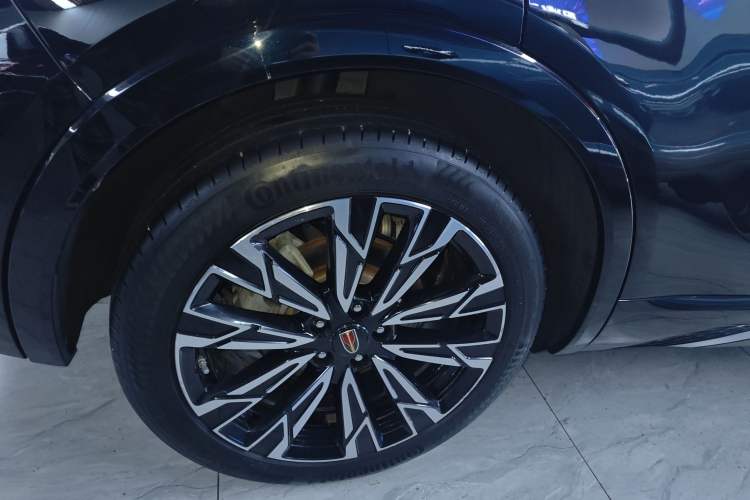 Used Hongqi HS5 2023 2.0T Four-Wheel Drive Flagship Pro Edition
