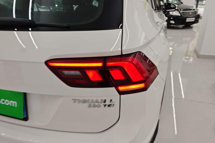 TDK.VehicleDetails.img