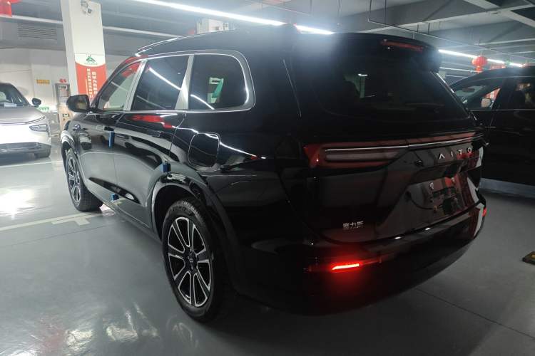 Used Hima AITO M7 2024 1.5T Intelligent Driving Rear-Drive Pro Version 5 Seats
