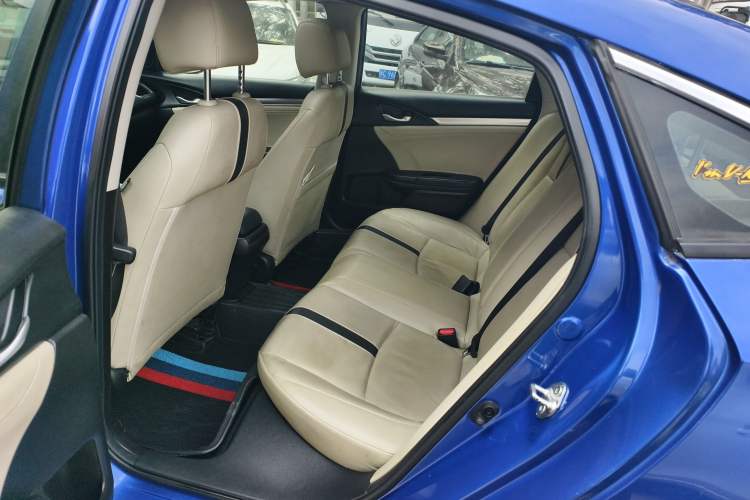 Used Honda Civic 2016 220TURBO CVT Prestige Edition
