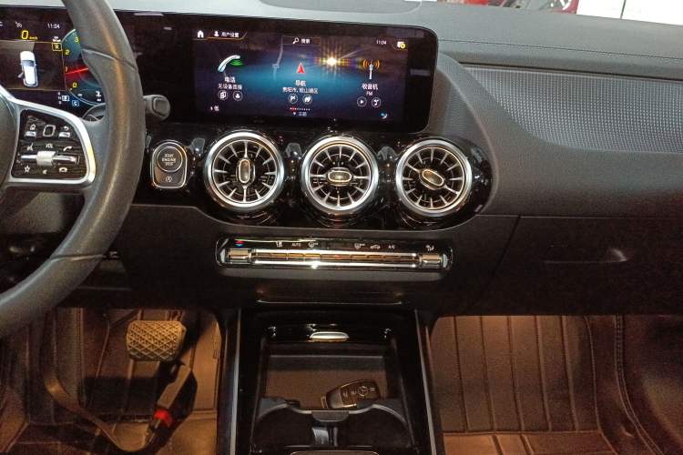 Used Mercedes-Benz GLA 2023 GLA 220
