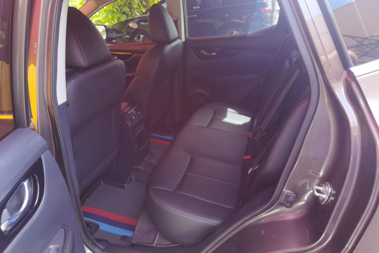 Used Nissan Qashqai 2022 2.0L CVT XV Smart Enjoyment Version
