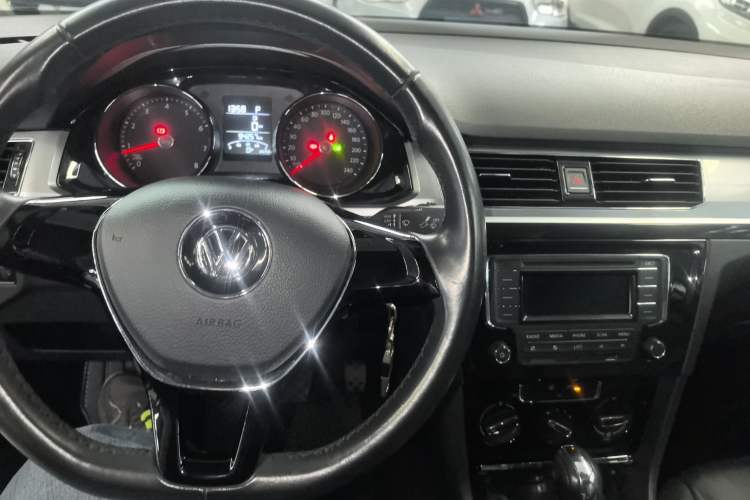 Used Volkswagen Bora 2016 1.6L Automatic Comfort Model
