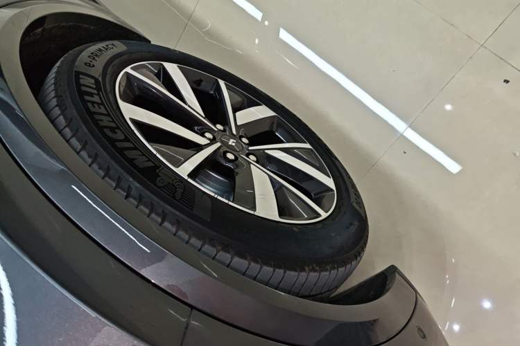 Used Li Auto L8 2023 Max model
