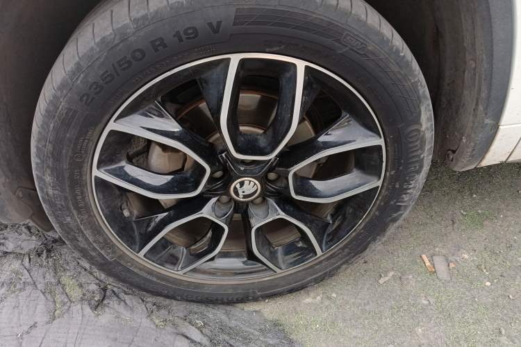 Used Skoda Kodiaq GT 2019 TSI330 Two-Wheel-Drive Luxury Edition China VI Standard
