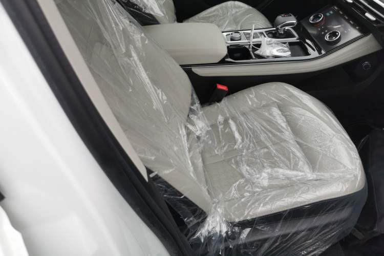 Used JETOUR X70 PRO 2023 2.0T DCT Luxury PRO+ 7-Seater