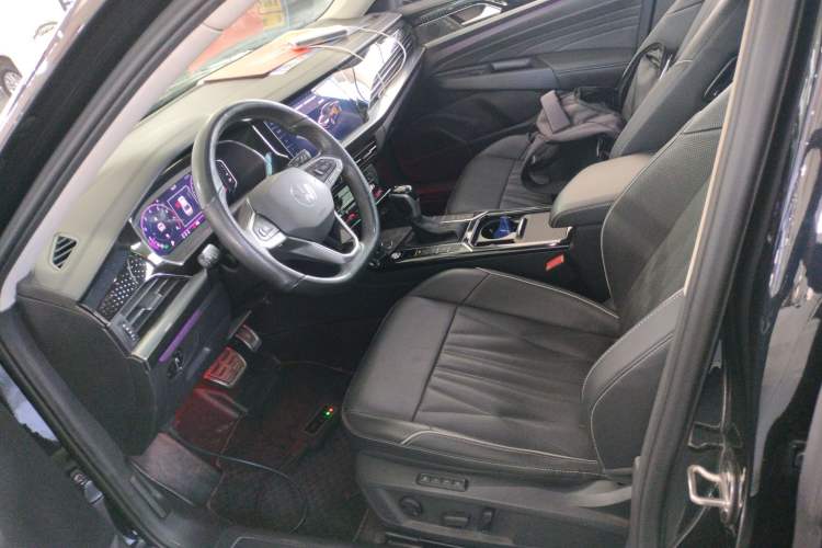 Used Volkswagen Passat 2022 330TSI Starry Luxury Edition
