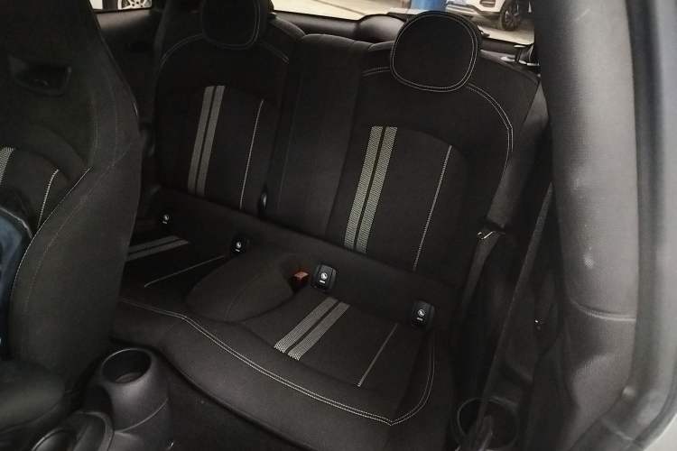 Used MINI MINI 2021 1.5T COOPER Racing Driver
