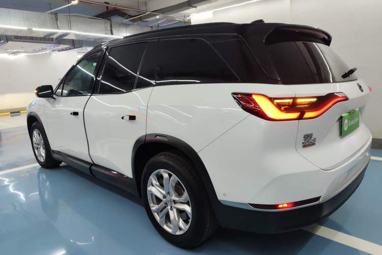 Used Nio ES8 2020 415 km Range 6-Seater Version
