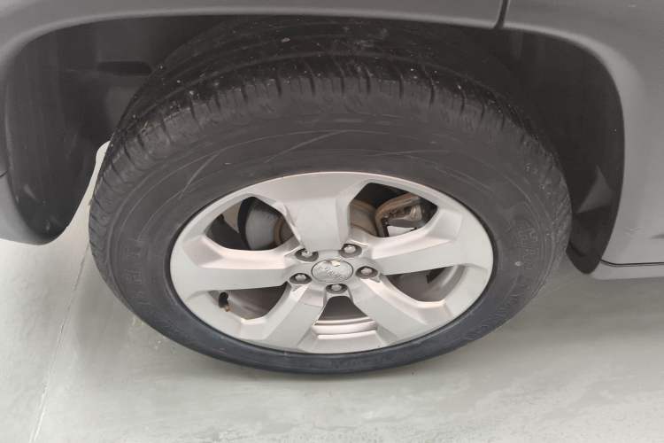 Used  Compass 2019 220T Automatic Enjoyment Version
