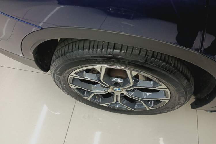 Used BMW X1 2020 sDrive25Li Leading Model
