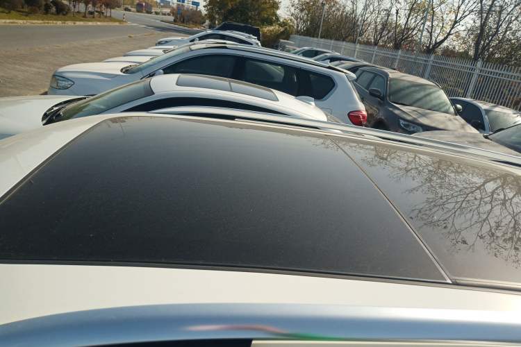 Used Volkswagen Tiguan L 2021 330TSI Automatic Two-Wheel Drive R-Line Enhanced Edition
