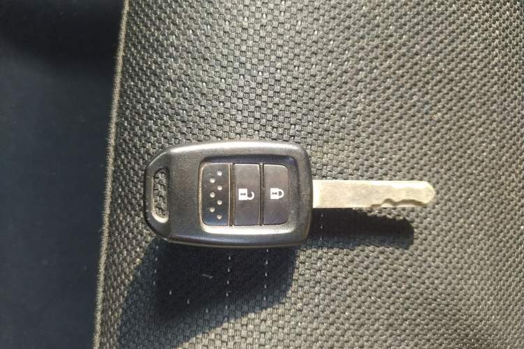 Used Honda Fit 2014 1.5L SE CVT Fashion Model