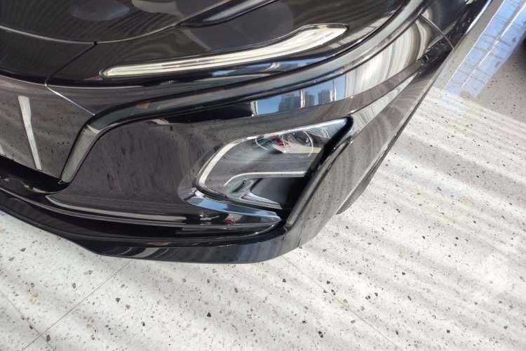 Used Hongqi E-QM5 2023 Revised Version Basic Travel Edition