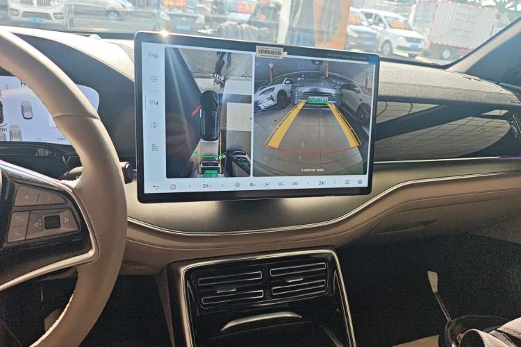 Used BYD Tang New Energy 2025 DM-i 115KM Flagship Model
