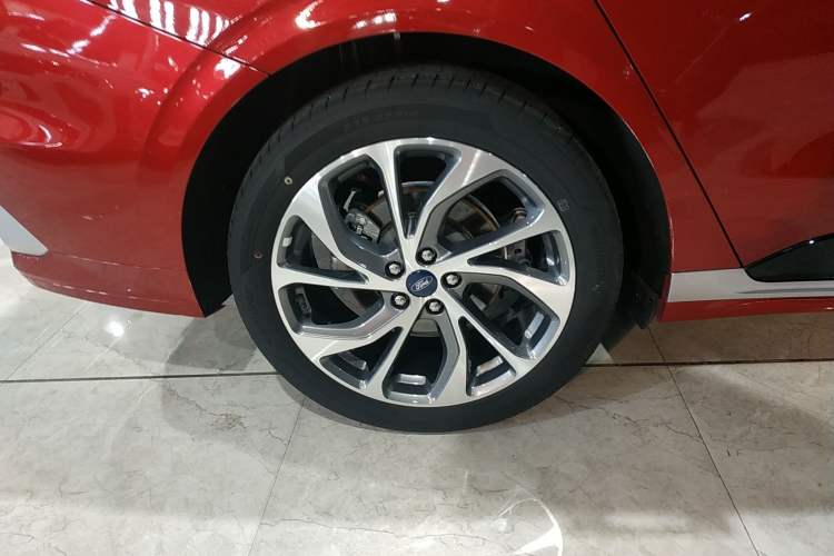 Used Ford Mondeo 2025 2.0T EcoBoost Ultimate Edition