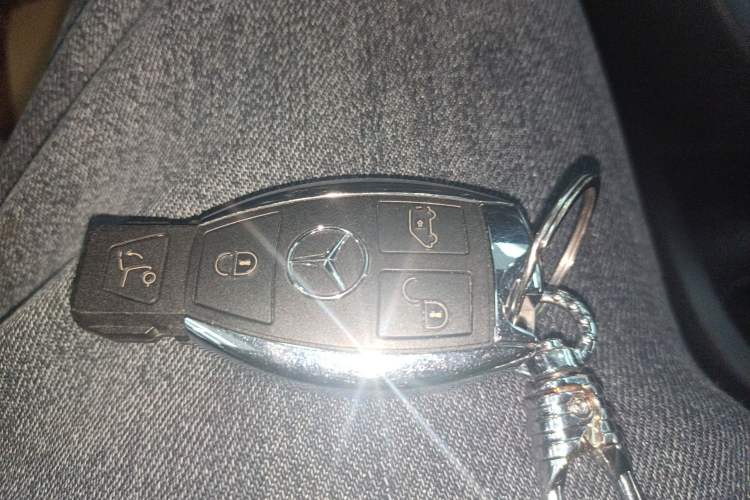 Used Mercedes-Benz V-Class 2022 V 260 L Long Wheelbase Prestige Edition
