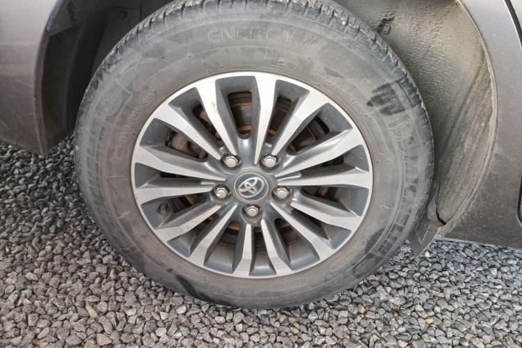 Used Toyota Corolla 2017 Revised Version 1.2T S-CVT GL
