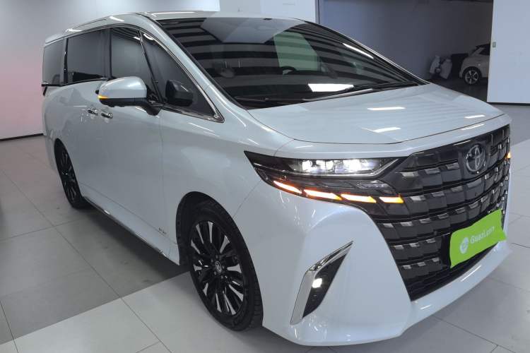 Used Toyota Alphard 2024 Dual-Engine 2.5L Prestige Edition
