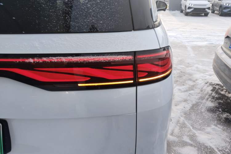 Used BYD Xia 2025 DM-i 1.5T 100km Leading Model
