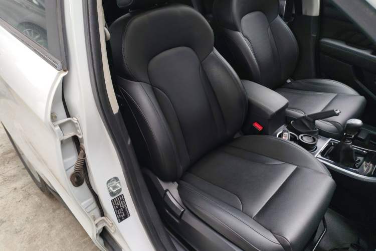 Used Haval H2 2014 1.5T Manual Two-Wheel Drive Elite Edition
