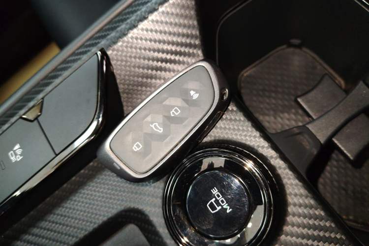 Used Haval Raptor New Energy 2024 Hi4 145 Cross-Over Edition
