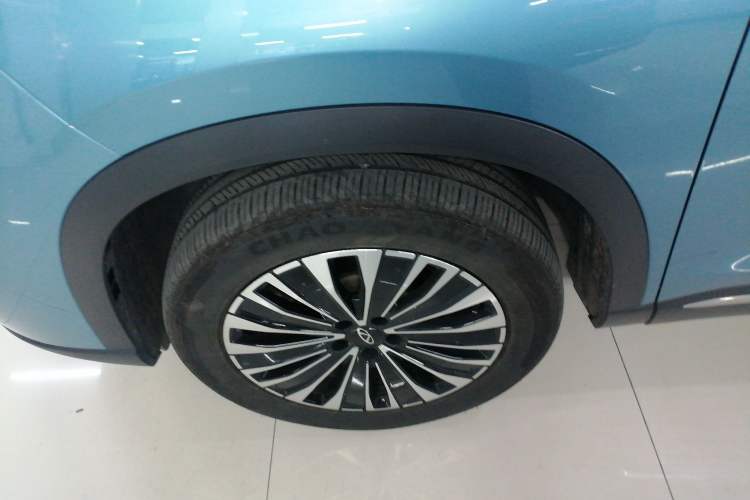 Used Chery Tiggo 8 PLUS C-DM 2025 1.5T 116 km Prestige Version 5 Seats
