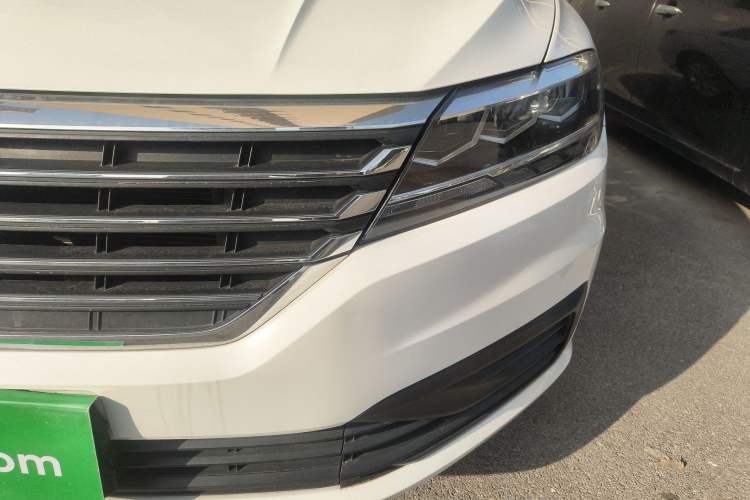 Used Volkswagen Lavida 2022 1.5L Automatic Fashion Edition
