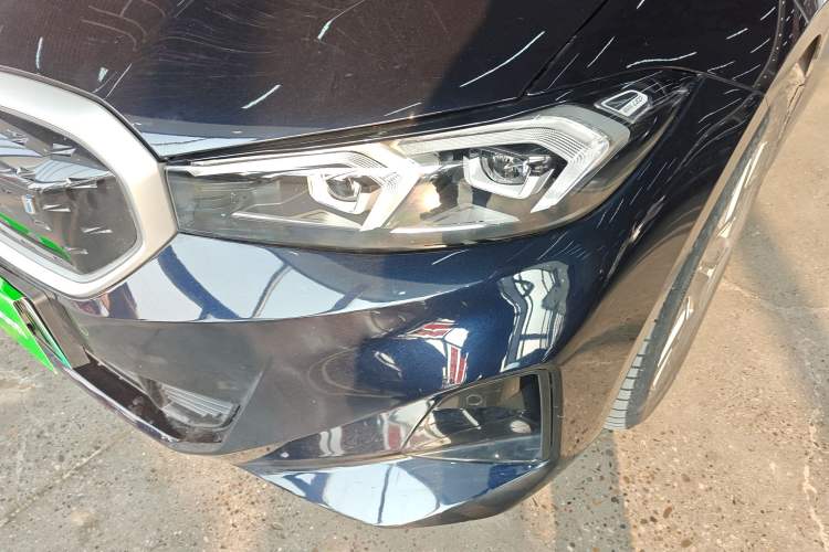 Used BMW i3 2022 eDrive 35 L
