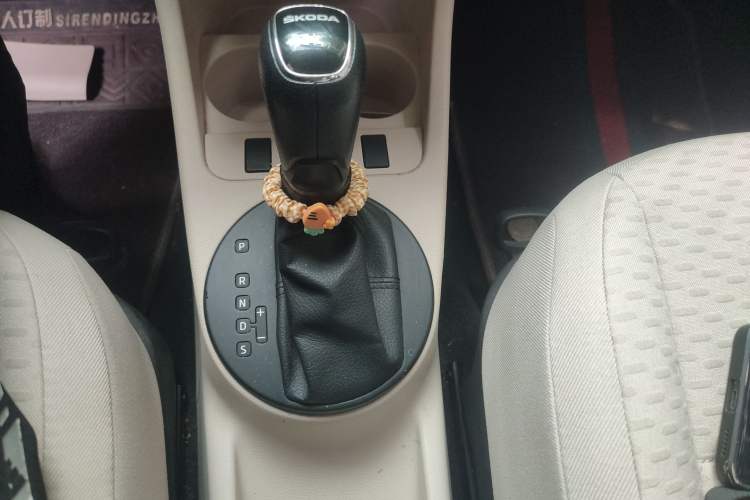 Used Skoda Fabia 2014 1.4L Automatic Crystal Edition
