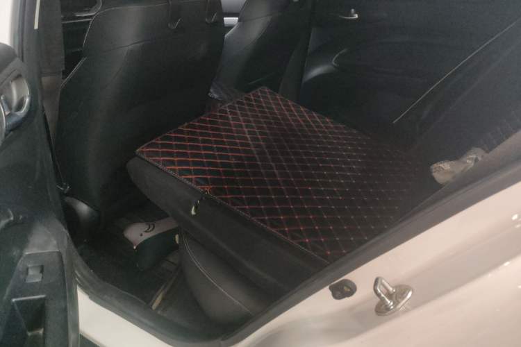 Used Kia kx1 Stonic 2019 1.4L Automatic Sport Edition China VI