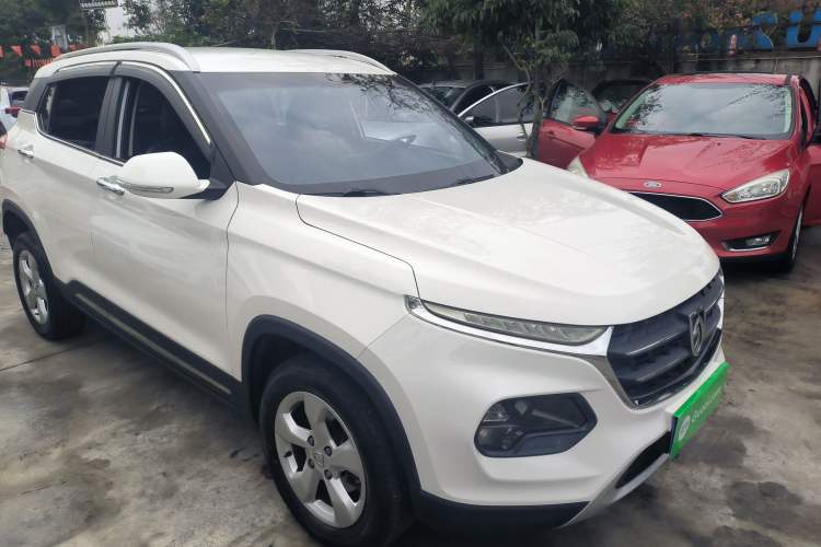 Used Baojun 510 2017 1.5L Manual Fashion Model