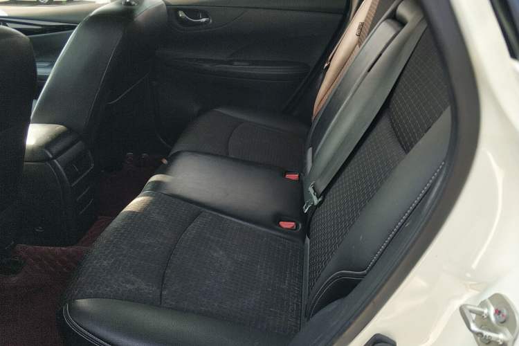 Used Nissan Tiida 2019 1.6L CVT Smart Drive Version China VI Standard
